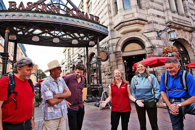 Iconic & Obscure Walking Tour in Victoria - Key Points