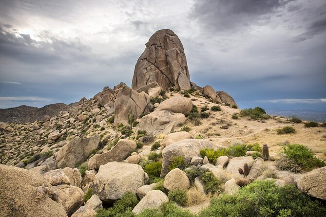 Iconic Toms Thumb Guided Hiking Adventure in Scottsdale, Arizona - Desert Beauty and Landscapes