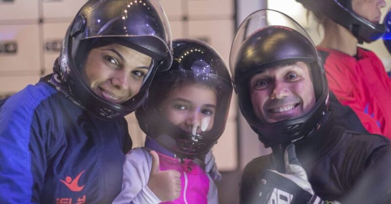 Ifly Houston-Memorial: First-Time Flyer Experience - Included Equipment and Amenities
