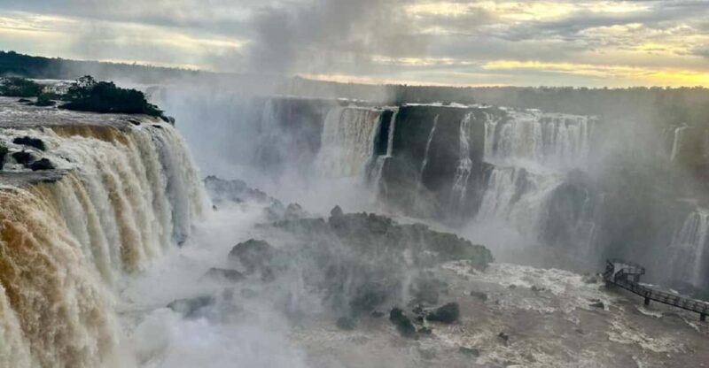 Iguaçu Falls Both Sides: 2-Day Tour With Airport Transfer - Itinerary and Activities