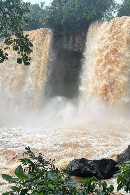 Iguaçu Falls Both Sides: 2-Day Tour With Airport Transfer - Discover Garganta Do Diabo