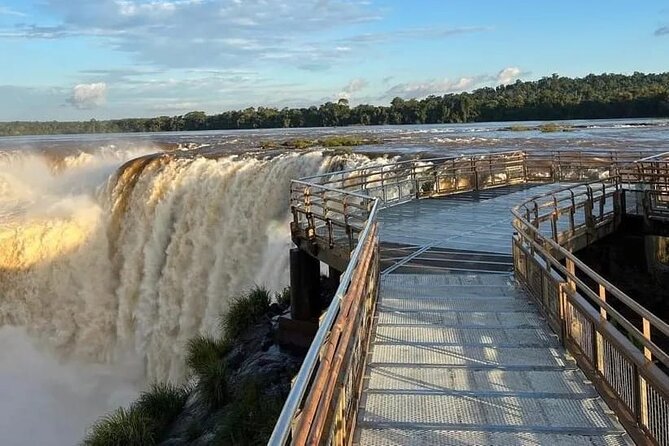 Iguassu Falls Argentina Side - Location and Getting There