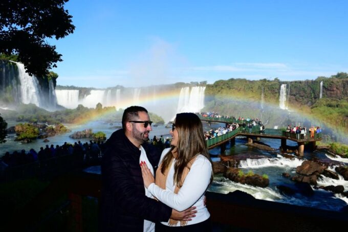 Iguassu Waterfalls: 1 Day Tour Brazil and Argentinas Sides - Exploring the Rainforest