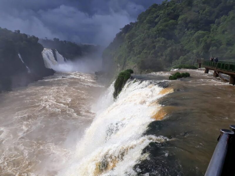 Iguazu: Brazil Side Tour & Authentic Churrascaria Lunch - Panoramic Falls Walk