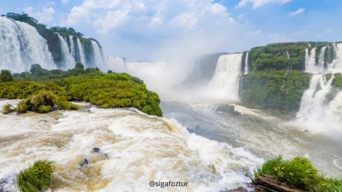 Iguazu Falls and Bird Park: Foz Do Iguaçu - Brazil - Transportation and Pickup