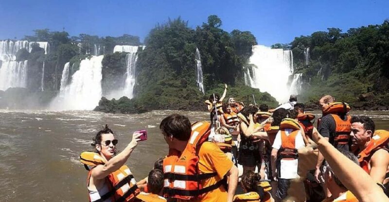 Iguazu Falls Argentinas Tour and Great Adventure Boat Tour - Inclusions