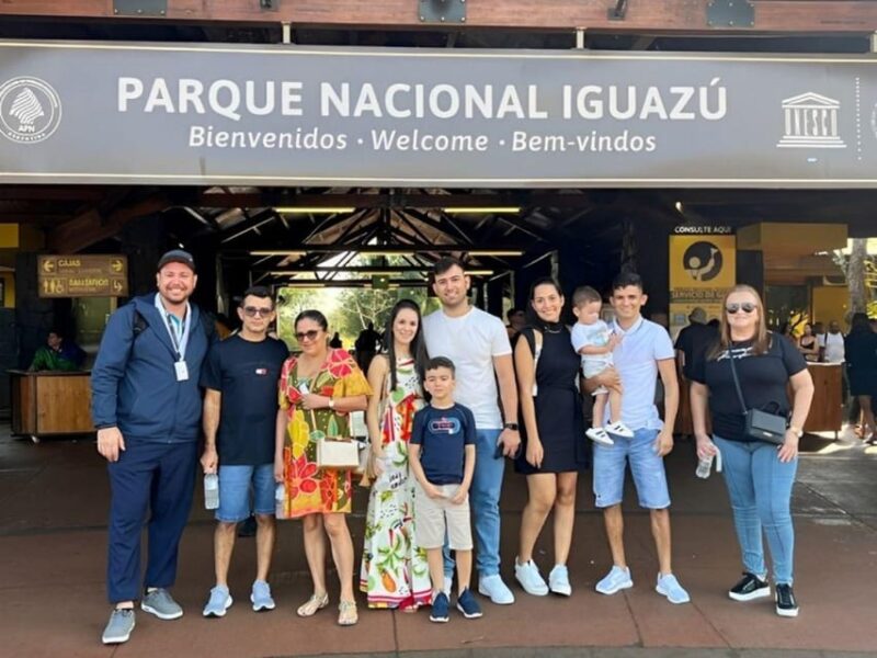 Iguazu Falls: Explore Both Sides in One Day BRASIL-ARGENTINA - Optional Rafting Experience