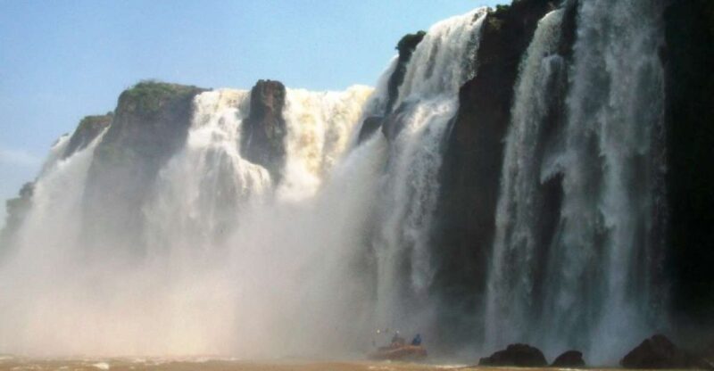 Iguazu Falls: Iguazu Falls Trip With Jeep Tour & Boat Ride - Guided Tour of Argentine Falls