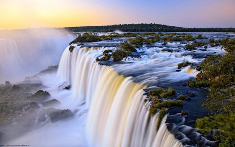 Iguazu Taxis: Airport+Waterfalls Both Sides+ Airport! - Falls Exploration