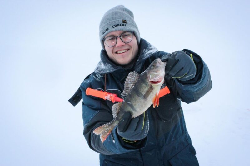 Ii: Fascinating Bait Fishing for Northern Pike on Sea Ice - Transportation and Equipment