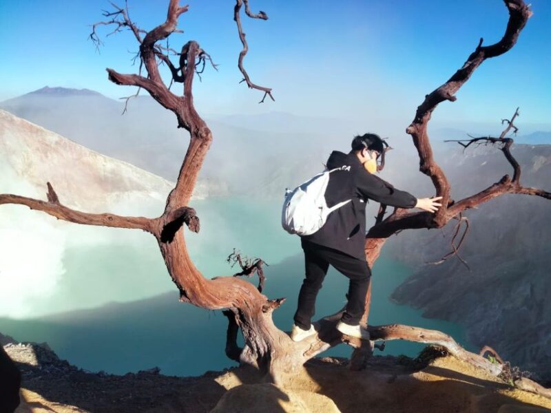 Ijen Bromo Transport - Travel Experiences
