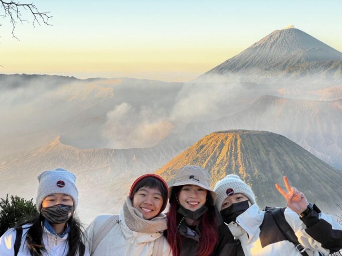 Ijen Bromo Transport - Amenities and Equipment