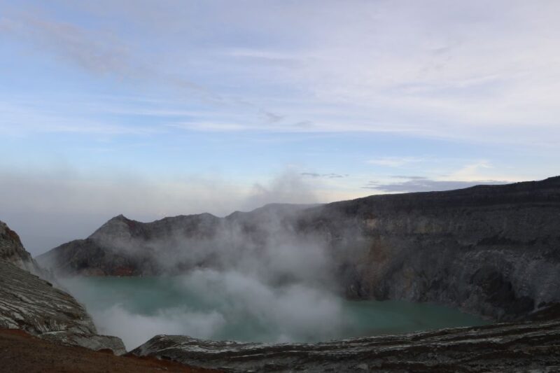 Ijen Volcanic Crater 2-Day Trip Start From Bali - Post-Hike Breakfast
