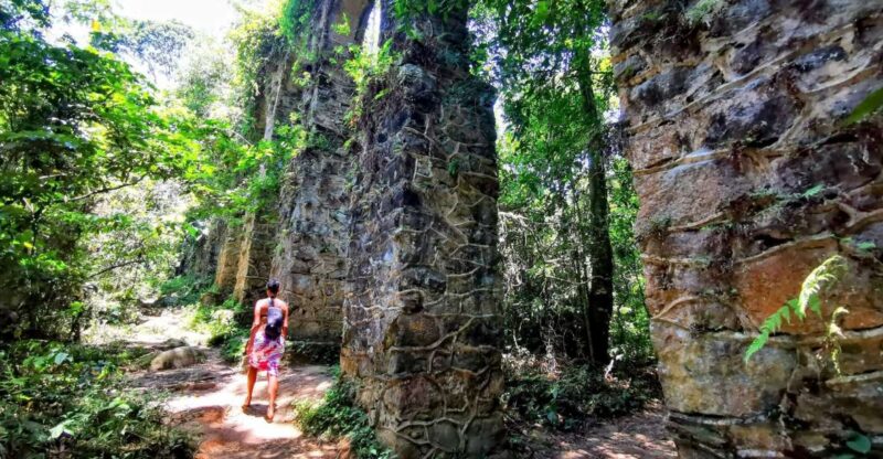 Ilha Grande: Abraão Historical Walking Tour and Natural Pool - Key Points