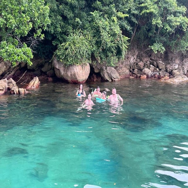 Ilha Grande: Day Trip for Island Hopping on Private Boat - Tour Duration and Inclusions