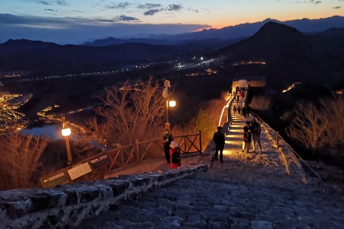 Illuminated Great Wall Tour to Simatai Section and Gubei Water Town With Dinner - Exploring the Simatai Section