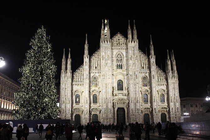 Illuminated Milan Tour for Kids and Families With Gelato & Pizza - Savoring Local Cuisine