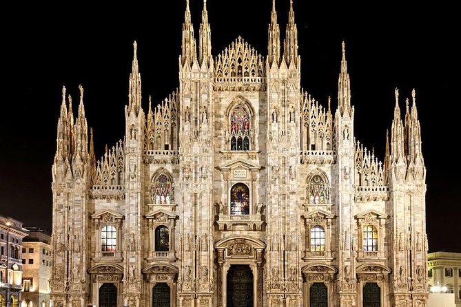 Illuminated Milan Tour of Must-See Sites for Kids & Families With Gelato & Pizza - Savoring Gelato and Authentic Pizza