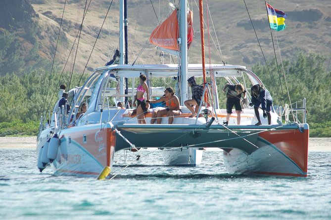 Ilot Gabriel Catamaran Cruise in Mauritius - Meeting Point and Departure Time