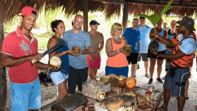 Immerse Yourself in the Culture: Half-Day Tour to Higüey - Dominican History and Culture