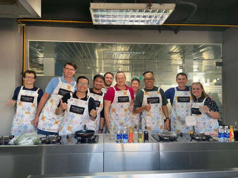 Immersive Cooking Class & BenThanh Market Tour By Local Chef - Key Points