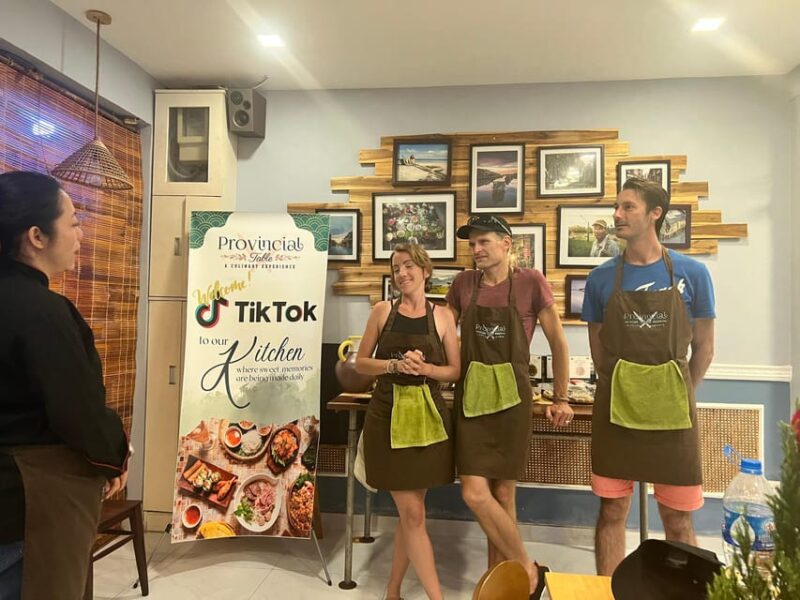 Immersive Cooking Class & BenThanh Market Tour By Local Chef - Market Tour Insights