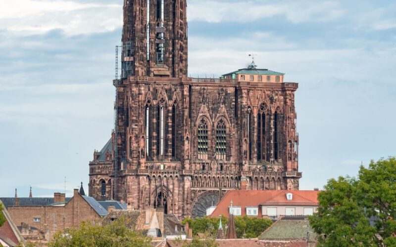 Immersive Guided Tour of Strasbourg in the 15TH Century - Bustling Harbor and Lively Stalls
