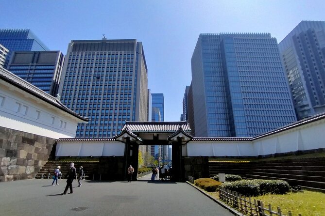 Imperial Palace East Garden and Heritage of Edo Castle Tour - Cancellation Policy