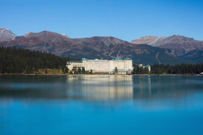 In-Depth Lake Louise & Yoho N.P & *Moraine Lake Day Tour - Transportation and Meeting Points