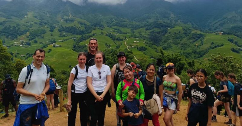 In Sapa: 1 Day Mountain Trek, Visit Beautiful Villages - Included in the Tour