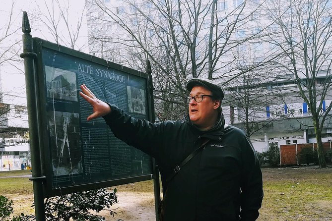 In Search of Jewish Berlin Walking Tour - Meeting Information