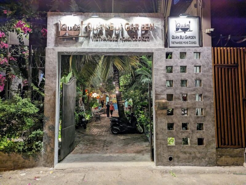 In the Coastal Town on the Pacific, Walk Around and Visit the Stores of Japanese Ichioushi (Massage Included) Hotel Accommodation / Lunch Included / Japanese Language Guide / - Booking and Cancellation Policy