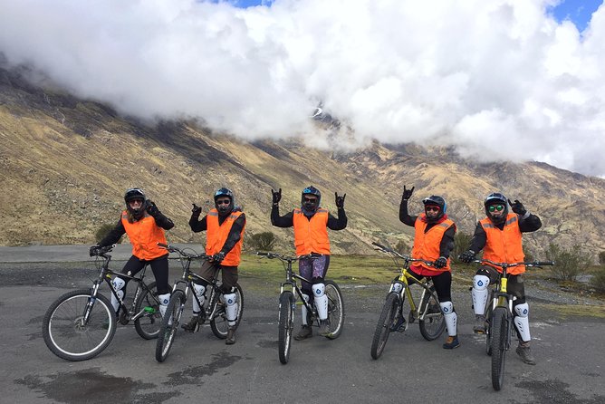 Inca Jungle Trail to Machu Picchu 4 Days - Mountain Biking Adventure