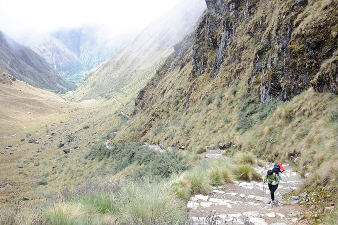 Inca Jungle Trek to Machu Picchu 4 Days -Return by Train- - Booking and Confirmation