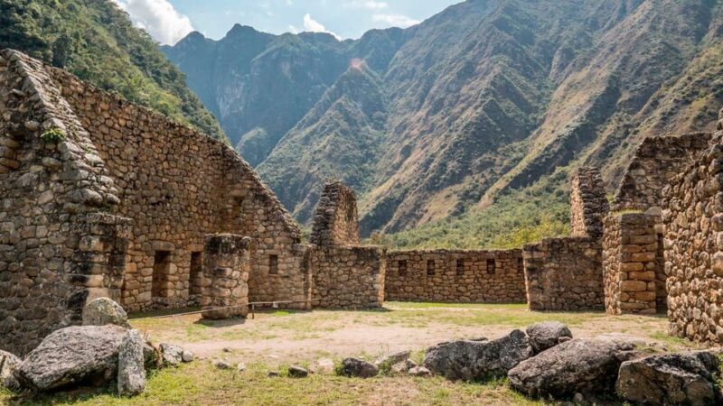 INCA TRAIL 02 DAYS - Day 01: Cusco - KM 104