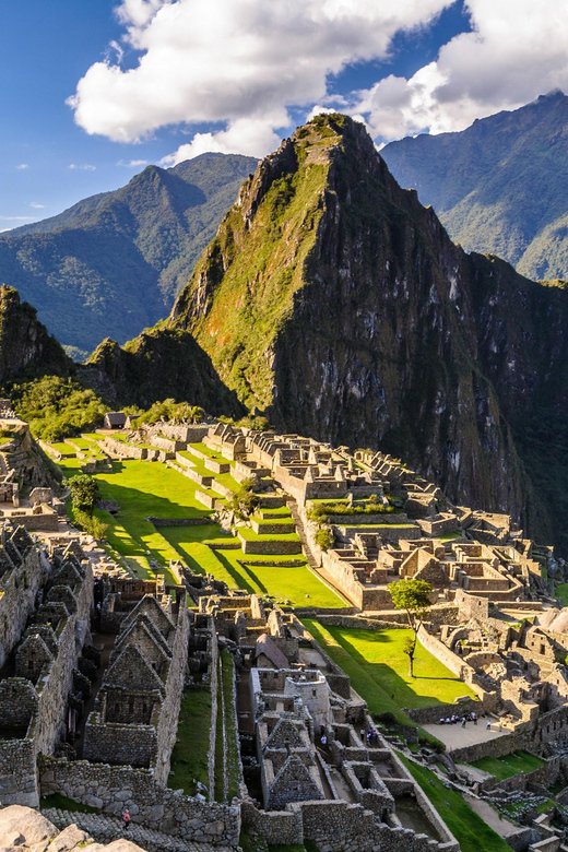INCA TRAIL 02 DAYS - Day 02: Machu Picchu