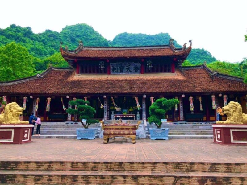 Incense Village & Perfume Pagoda Full Day Private Car - Incense-Making in Quang Phu Cau