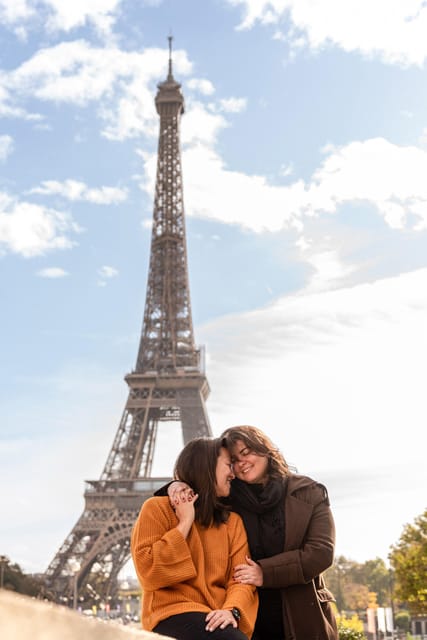 Inclusive and Private Photoshoot in the Heart of Paris - Photographers Approach