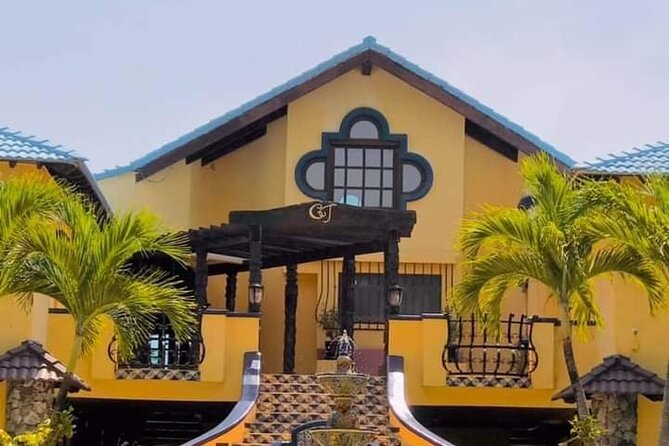 Inclusive Day Pass at West Bay Beach Resort Honduras - Recap