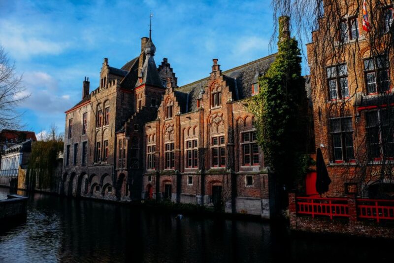Incredible Bruges - Walking Tour for Couples - Experience Details