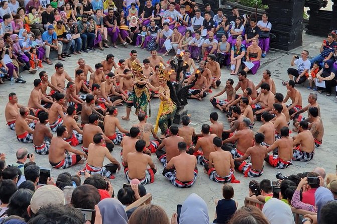 Incredible Uluwatu Temple Sunset & Kecak Fire Dance - Uluwatu Temple Visit
