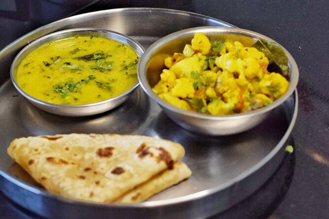 Indian Cooking Class in North Goa in a Chefs Home - Meeting Point and Accessibility