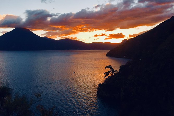 Indian Nose Peak and Lake Atitlan Sunrise Tour From Panajachel - Physical Requirements