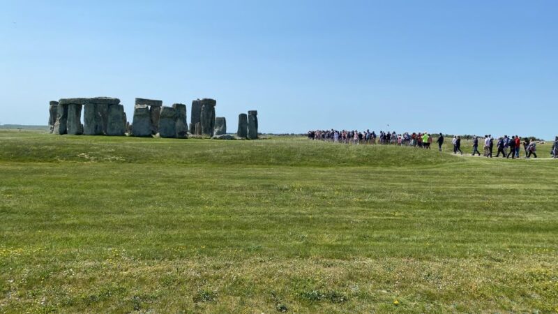 Individual Trip to Stonehenge and Salisbury Cathedral - Key Points