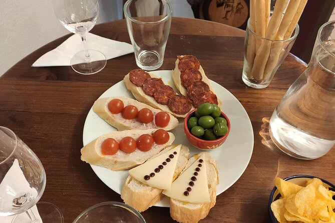 Indulge in Cordoba: Local Wines & Tapas Tasting - Logistical Details and Meeting Point