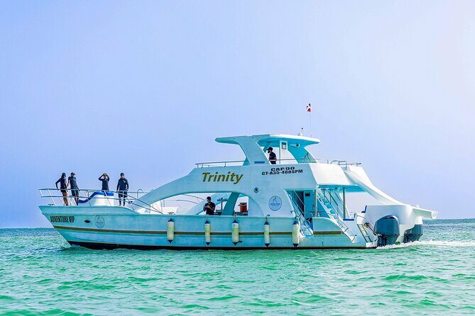 Infinity party boat in Punta Cana - Authentic Traveler Insights