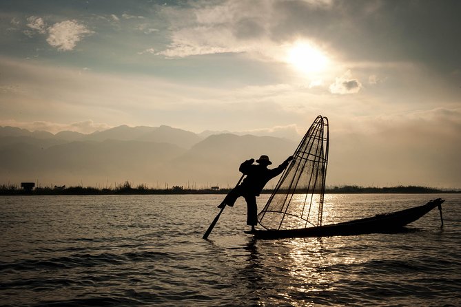 Inle Bike, Boat and Kayak Tour - Longtail Boat Journey