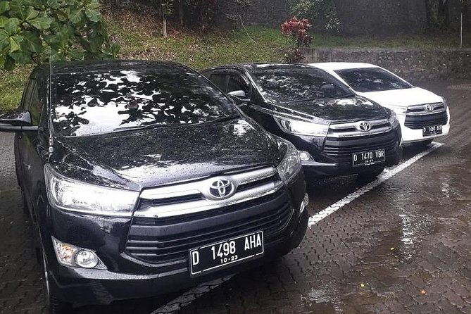 Innova Reborn Tour Driver Car Rental in Bandung - Availability and Hours