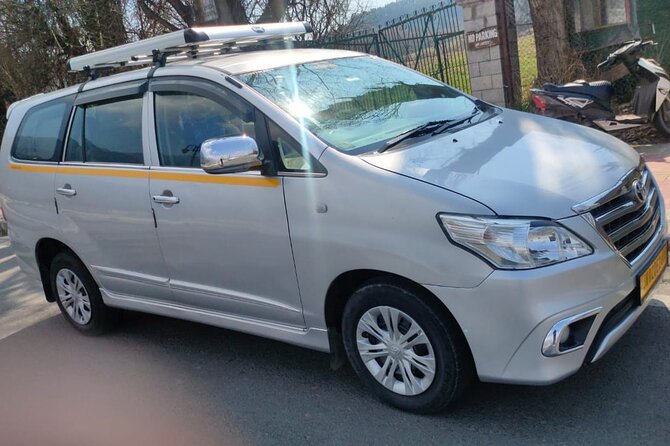 Innova to and Fro Pvt. Airport Transfer From Srinagar / Dal Lake - Booking and Payment