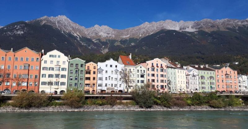 Innsbruck: Express Walk With a Local in 60 Minutes - Immerse in Vibrant Local Culture